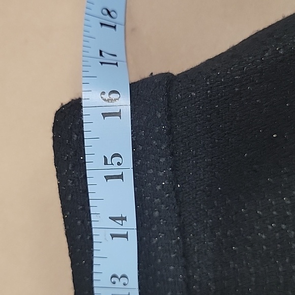 Ann Taylor, Size 10 Wool Blend Black with Gold Metallic Threads Mini Skirt, EUC - Picture 4 of 9